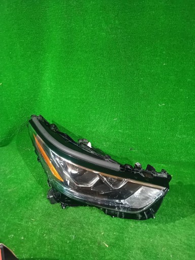 REFLEKTOR right front TOYOTA HIGHLANDER IV FULL LED 20- NR.R792