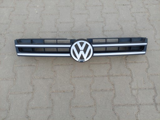 maska maska hladnjaka 7P6853651AD VW TOUAREG II 2 7P
