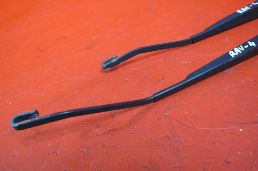 TOYOTA RAV4 II wiper arm right left front front EUROPA KOMPLET