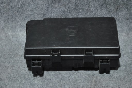 68192083AF - Dodge ram 1500 13-14 блок предохранителей 3.6