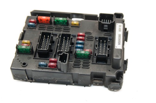 МОДУЛЬ BSI BSM PEUGEOT CITROEN КОРОБКА 9650663880