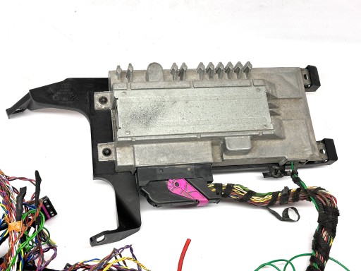 AUDI A5 S5 8W amplifier RADIA bundle NAGLOSNIENIA bang OLUFSEN 8W0035465