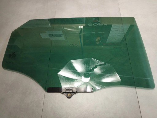 Hyundai ix35 2013 window door right rear part
