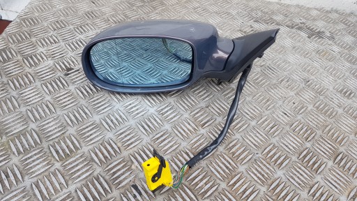LANCIA THESIS Spiegel links vorne