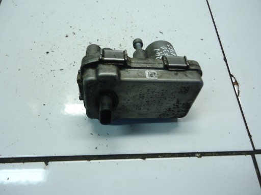 BMW 3 E90 2.0D N47D20C regulátor TURBINY A2C30724900