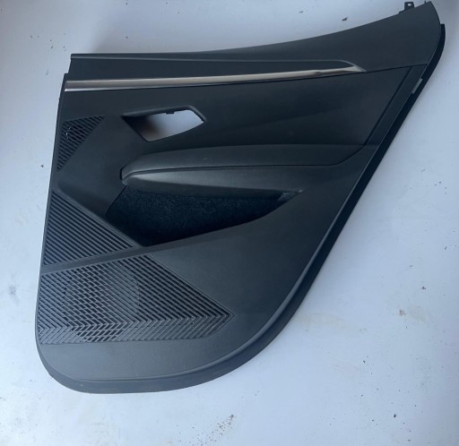 bok dveře pravý záď RENAULT MEGANE V E-TECH