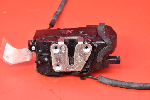 lock door right front front EU 81320-3U010 KIA SPORTAGE III LIFT 14-15