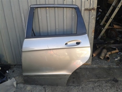 Ліва задня двері MERCEDES A-Class W169 748 здоровий