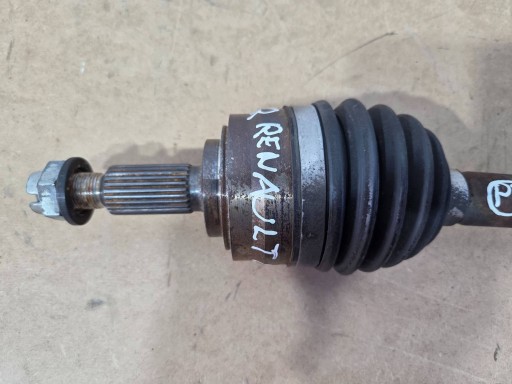 Renault Captur II Nissan Juke F16 semi-axis front right 391002592R (P716)