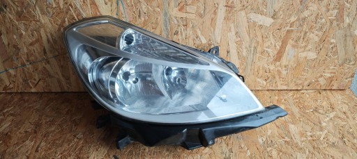 Reflektor front side right Renault Clio III