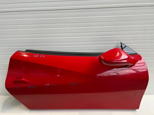 ПЕРЕДНЯ ПРАВА ДВЕРІ FERRARI 488 GTB