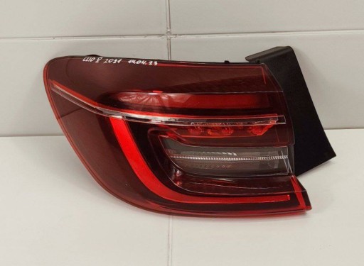 light rear left side Renault Clio 5 2021 265551550R