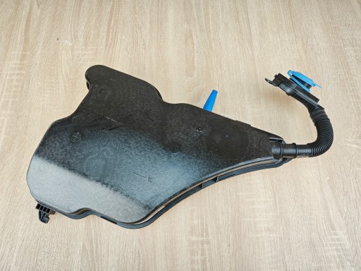 61667427885 (N.44) - Оригінальний бачок спринклера bmw g26 g20 g22 7427885 27 км!