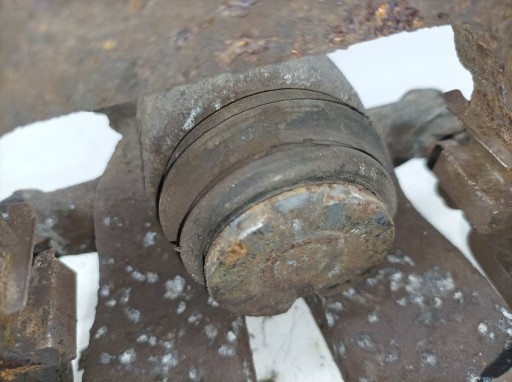 caliper brake left rear part 2.0 TDI Skoda Octavia II (2004-2013)