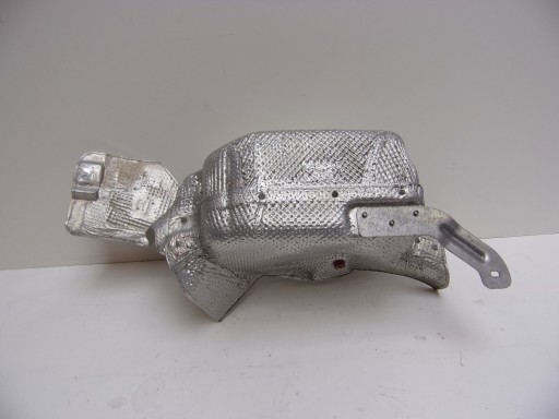 CHRYSLER PACIFICA 16-ТЕПЛОВОЙ ЭКРАН 68214223AB