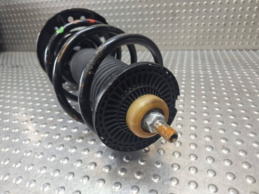 shock absorber right= left NISSAN JUKE II F16 19-26 543031083R