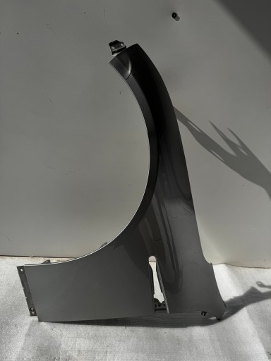 20211101 - Переднє ліве крило xpeng p7