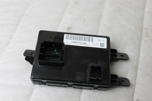 Jeep cherokee kl p68247613ac модуль контролера кондиціонера