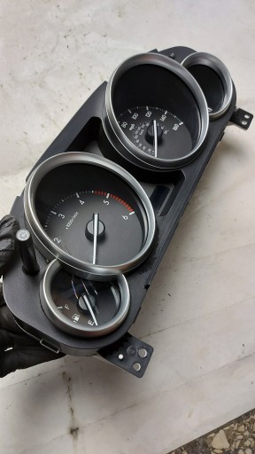dials clock MAZDA 6 GH TD ANGLIK 220 tys OE