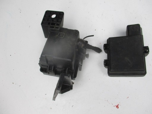 MODULE FUSIBLES RENAULT LAGUNA 3 III