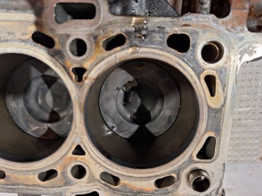 BLOK DOL of the engine M9R786 RENAULT TRAFIC II VIVARO A 2.0 CDTI EURO 5 11