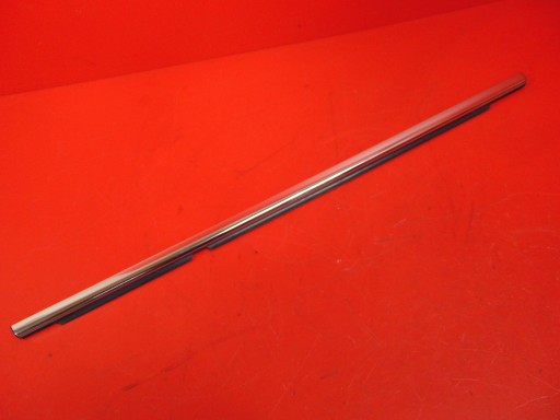 MERCEDES R-KLASA W251 KROTKI moulding dust PARAPET door left rear part