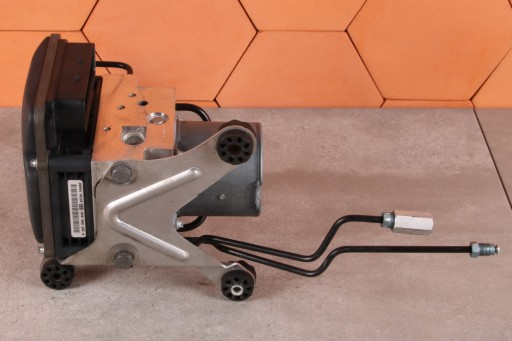 BMW F10 F11 F12 F13 pump control unit ABS DSC ACC 6852813 6852816 6785441