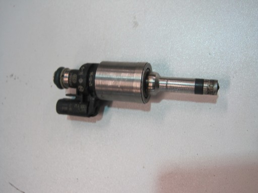 nozzle injector of the fuel FORD FOCUS MK3 1,0 CM5G-9F593-FA
