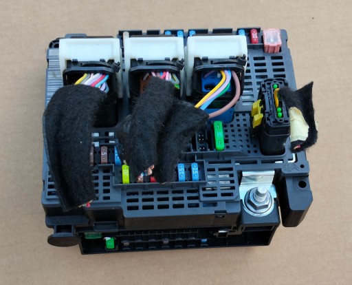 9810296180 - Citroen c4 picasso ii bsm модуль z03