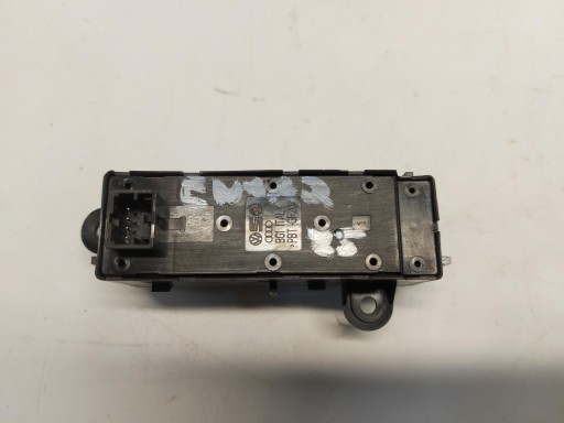 SKODA Enyaq 5LA iV85 light switch 5E8941501