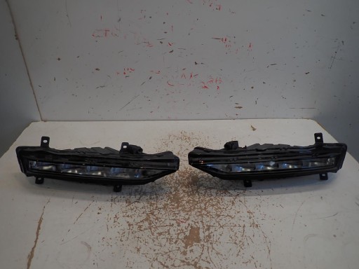 fog light left LED SKODA SUPERB III LIFT 2019