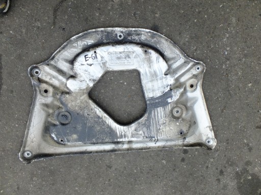 cover cover below engine bmw e60 6759878