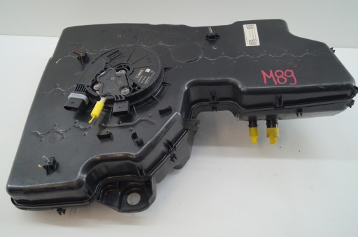 Behälter Pumpe ADBLUE VW TIGUAN II SKODA KODIAQ 2.0 5QF131877N 5Q0131969E