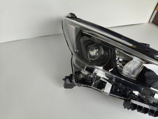 light right REFLEKTOR NISSAN LEAF II 17- LED