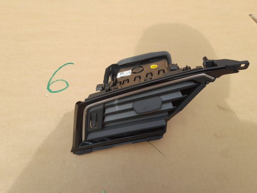 AUDI E-TRON 55 ВЕНТИЛЯЦИОННАЯ РЕШЕТКА ЛЕВАЯ 4KL820901