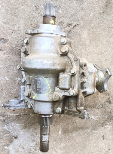 8200988059 8200988060 - Редуктор коробки передач Dacia Renault