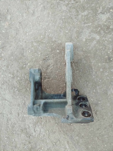 Крепление рессоры переднее Scania R NGS 2401730