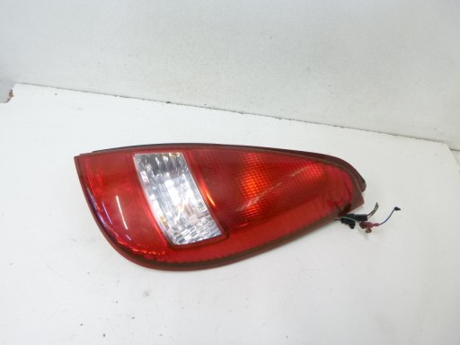 light rear right Suzuki Liana HB 01r.