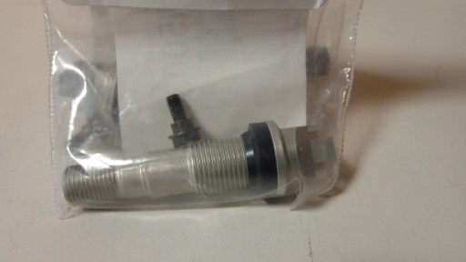 TOYOTA ОРИГИНАЛЬНЫЙ КЛАПАН ШИНЫ, НОВЫЙ