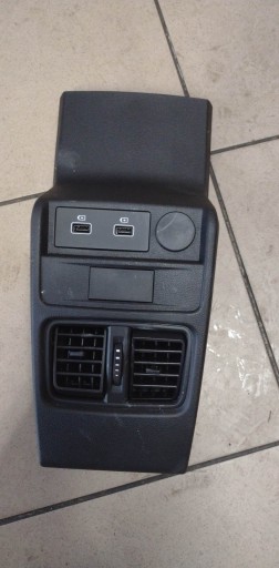 969306434R - ВЕНТИЛЯЦІЙНА РЕШІТКА ЗАДНІЙ USB ВХІД RENAULT ARKANA