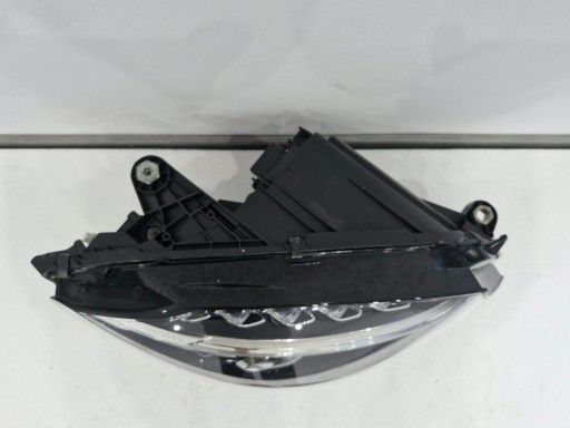 light right Mercedes C class W205 FULL LED Performance