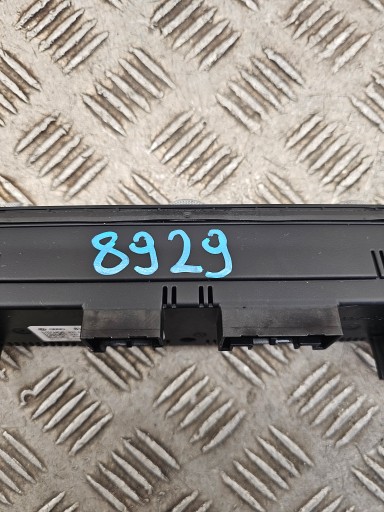 PANEL Bouches buses Climatisateur air conditionné OGRZEWANIA AUDI A3 8V 8V0820047D