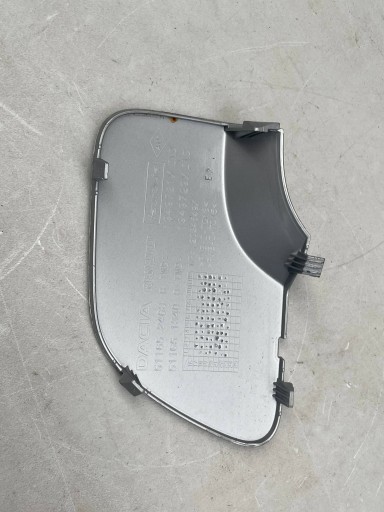 towing hook cap HOLOWNICZEGO W ZDERZAKU rear part DACIA DUSTER II 511656133R @A