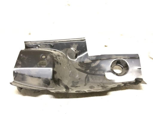 VW PASSAT B7 зміцнення задньої стінки 3AF813320