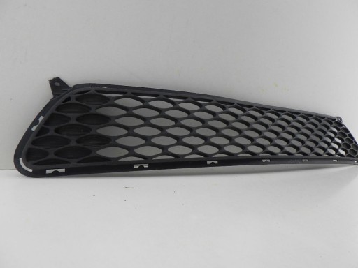 KIA CEED and PROCEED 3D 06- grid of a bumper front