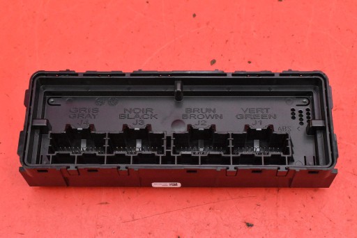 control unit module of the air conditioning 84137427 OPEL INSIGNIA B 17-20