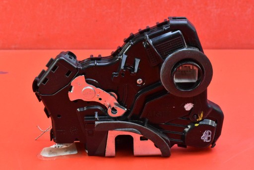 lock door right front front EU A084219 TOYOTA AURIS 2 II 5D HB 12-15