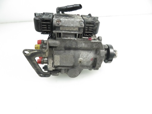 ПАЛИВНИЙ НАСОС OPEL VECTRA C 2.2 DTI 0281011055