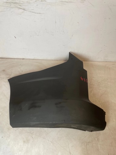 corner of a bumper rear part of the rear left Ford Transit Custom