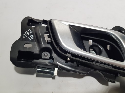 handle inner MERCEDES SLK SLC R172 W172 left front